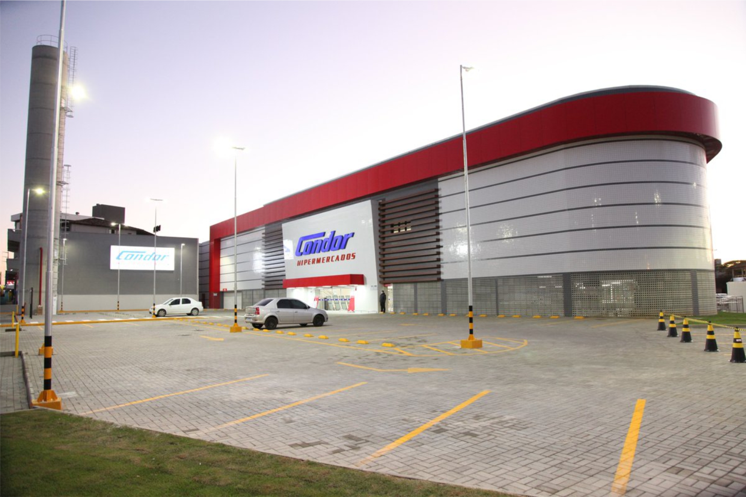VAREJO9